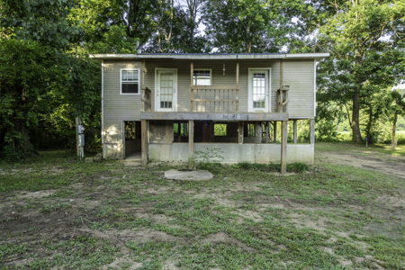 Riverfront Cabin on the Spring River in Hardy, AR For Sale - image 2