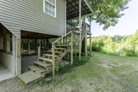 Riverfront Cabin on the Spring River in Hardy, AR For Sale - image 31