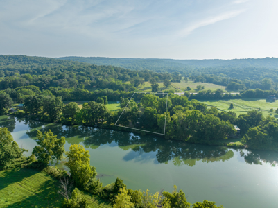 Riverfront Cabin on the Spring River in Hardy, AR For Sale - image 44