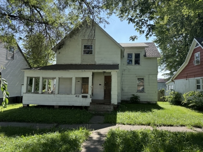 Investor Special in Cameron Missouri – One Block from Downtown - image 1