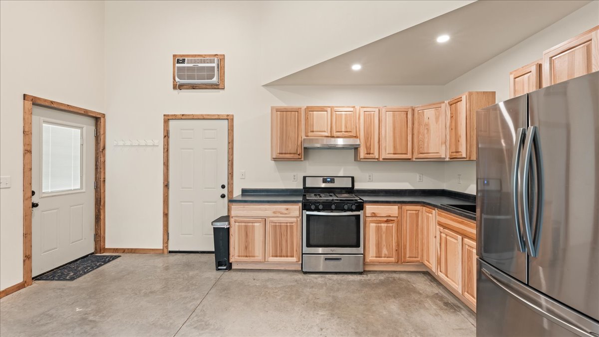 Ridgetop barndominium Crawford County WI