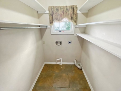 4 Bedroom 3 Bath Home w/Basement on 1.14 Ac Outside City For Sale - image 23