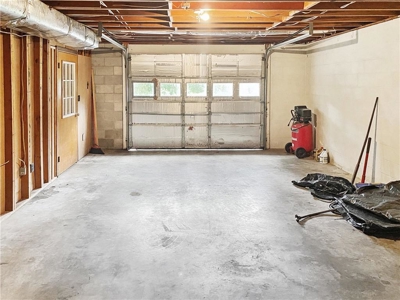 4 Bedroom 3 Bath Home w/Basement on 1.14 Ac Outside City For Sale - image 26