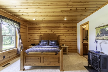 Log Home For Sale in Pocahontas, Arkansas - image 8