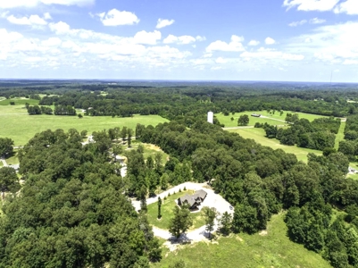 Log Home For Sale in Pocahontas, Arkansas - image 2