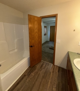 6 bedroom, 5 Bath home on corner lot for Sale In Humboldt, Kansas - image 27
