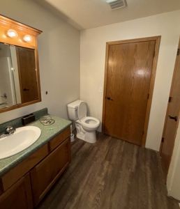 6 bedroom, 5 Bath home on corner lot for Sale In Humboldt, Kansas - image 26
