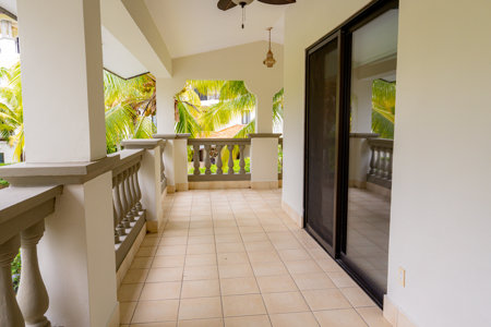 Elegant 3-Bedroom Apartment with Lake View in Buenaventura, Cocle - image 11