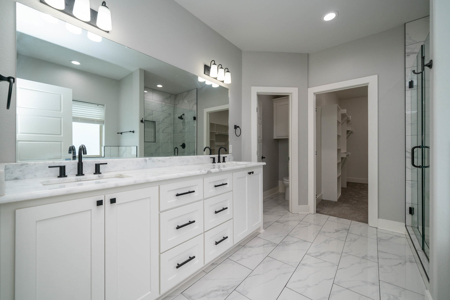 Luxury Home in Hallsville, TX for Sale - image 11