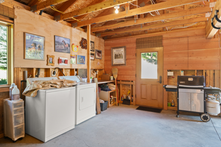 Country Home with Acreage in Western Montana - image 43