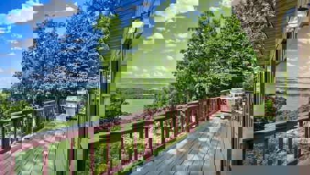 Scenic Point Bluff-Top Retreat with Mississippi River Views - image 29