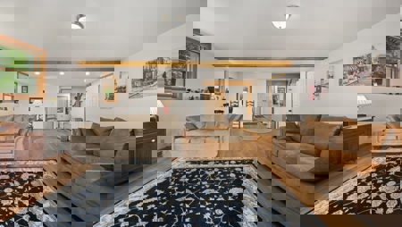 Scenic Point Bluff-Top Retreat with Mississippi River Views - image 27