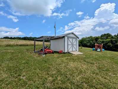 Country Home for Sale in Willis VA - image 4