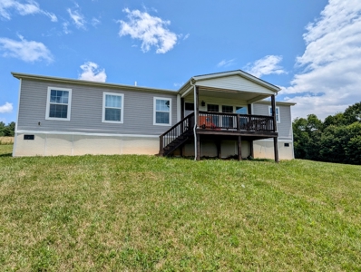 Country Home for Sale in Willis VA - image 3