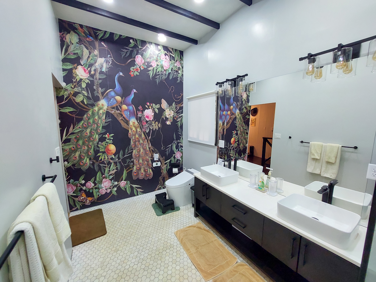 Epic B&B with Pool & Skate Bowl — Big Creek, Isla Colón - 16