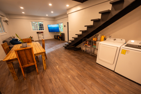 Epic Bed & Breakfast with Pool and One-of-a-Kind Skate Bowl - image 9