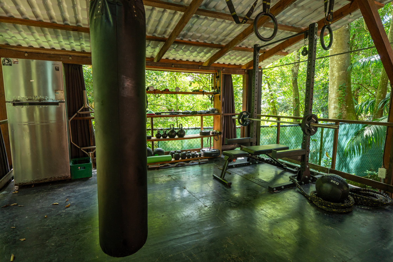 Epic B&B with Pool & Skate Bowl — Big Creek, Isla Colón - 42