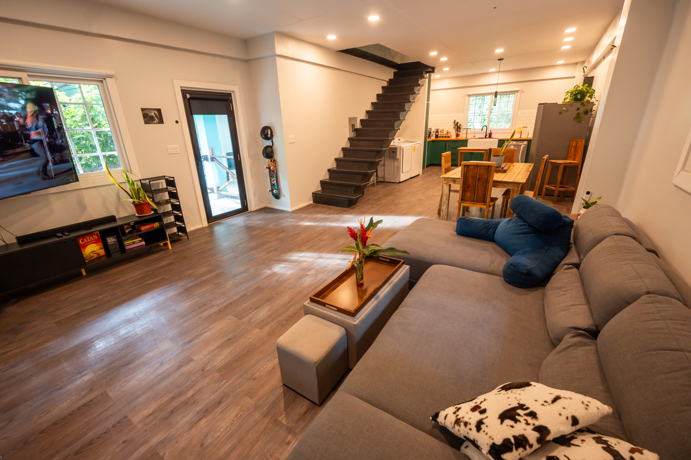 Epic B&B with Pool & Skate Bowl — Big Creek, Isla Colón - 10