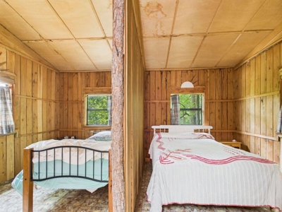 Cottage/Home/Cabins on 75 Acres Off Grid Buffalo River For Sale - image 15