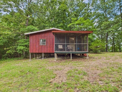 Off Grid Cabins Joining Buffalo National Park For Sale Marion Co - image 13