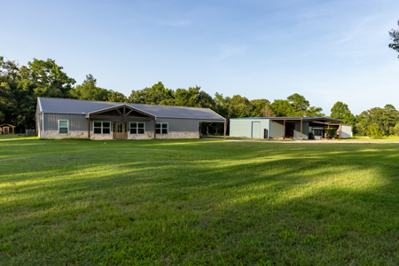 2021 3BR-2.5BA, Insulated AC's Shop + Guest Quarters 15.85 Acres - image 2