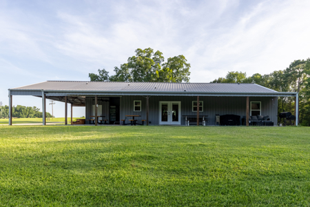 2021 3BR-2.5BA, Insulated AC's Shop + Guest Quarters 15.85 Acres - image 27