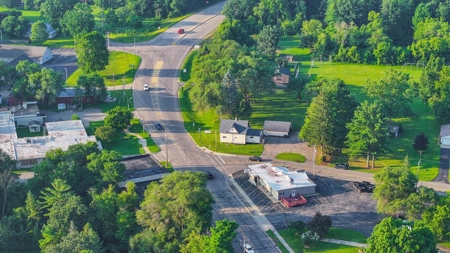 City of Waupaca Home For Auction, Waupaca WI- Online Only - image 32