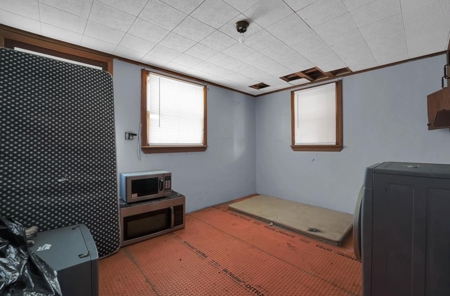 Spacious 4 Bedroom Home For Sale In Helena, Oklahoma - image 28