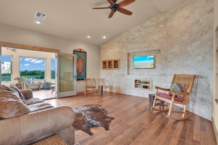 Custom Brick Home & 160 Acres for Sale in Washita County, OK - image 4