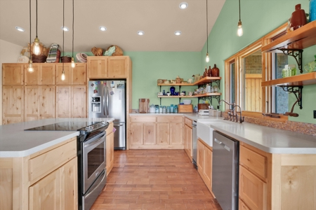 Custom Brick Home & 160 Acres for Sale in Washita County, OK - image 10