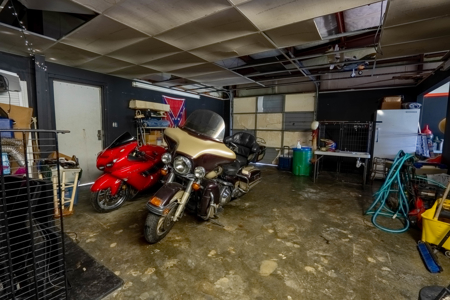 Commercial Property Online Only Auction in Leoma TN - image 12