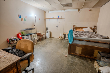 Commercial Property Online Only Auction in Leoma TN - image 5