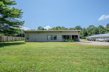 Commercial Property Online Only Auction in Leoma TN - image 13