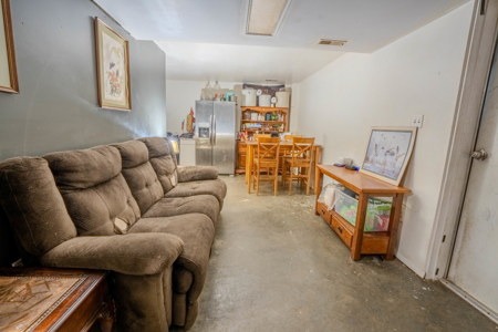 Commercial Property Online Only Auction in Leoma TN - image 10