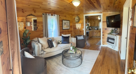 Country Home for Sale in Floyd County VA - image 2
