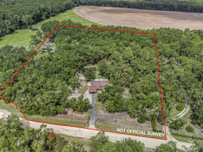 Home on 5 Acres in Trenton, FL For Sale - image 2