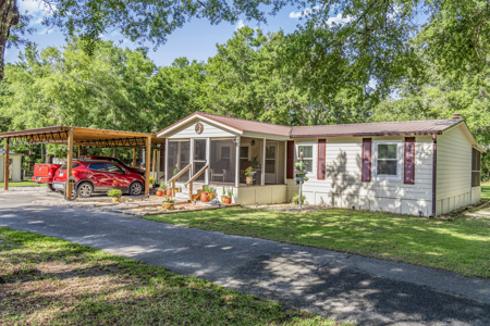 Home on 5 Acres in Trenton, FL For Sale - image 8