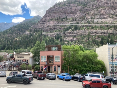 Downtown Condo for Sale in the Heart of Ouray, CO - image 9