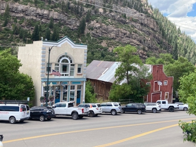 Downtown Condo for Sale in the Heart of Ouray, CO - image 10