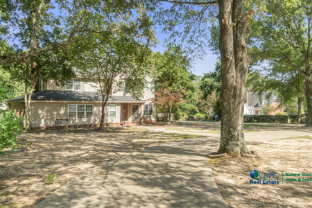 4 Bedroom Home For Sale in Searcy, AR near the Country Club - image 2