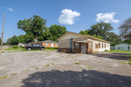 Well-Maintained Home for Sale Near Campus of UT Martin - image 42