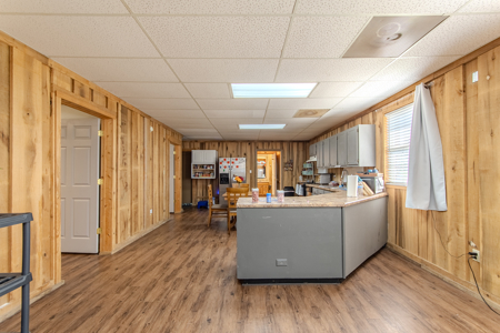 Well-Maintained Home for Sale Near Campus of UT Martin - image 16