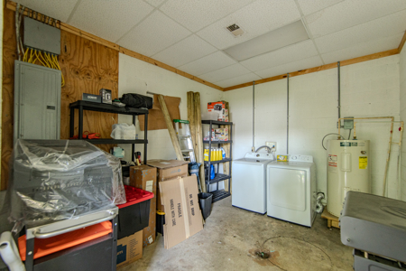 Well-Maintained Home for Sale Near Campus of UT Martin - image 36