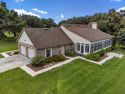 Beautiful 3 Bedroom Home For Sale in Chiefland, FL - image 8