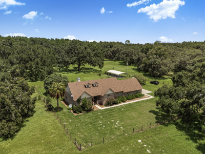 Beautiful 3 Bedroom Home For Sale in Chiefland, FL - image 1