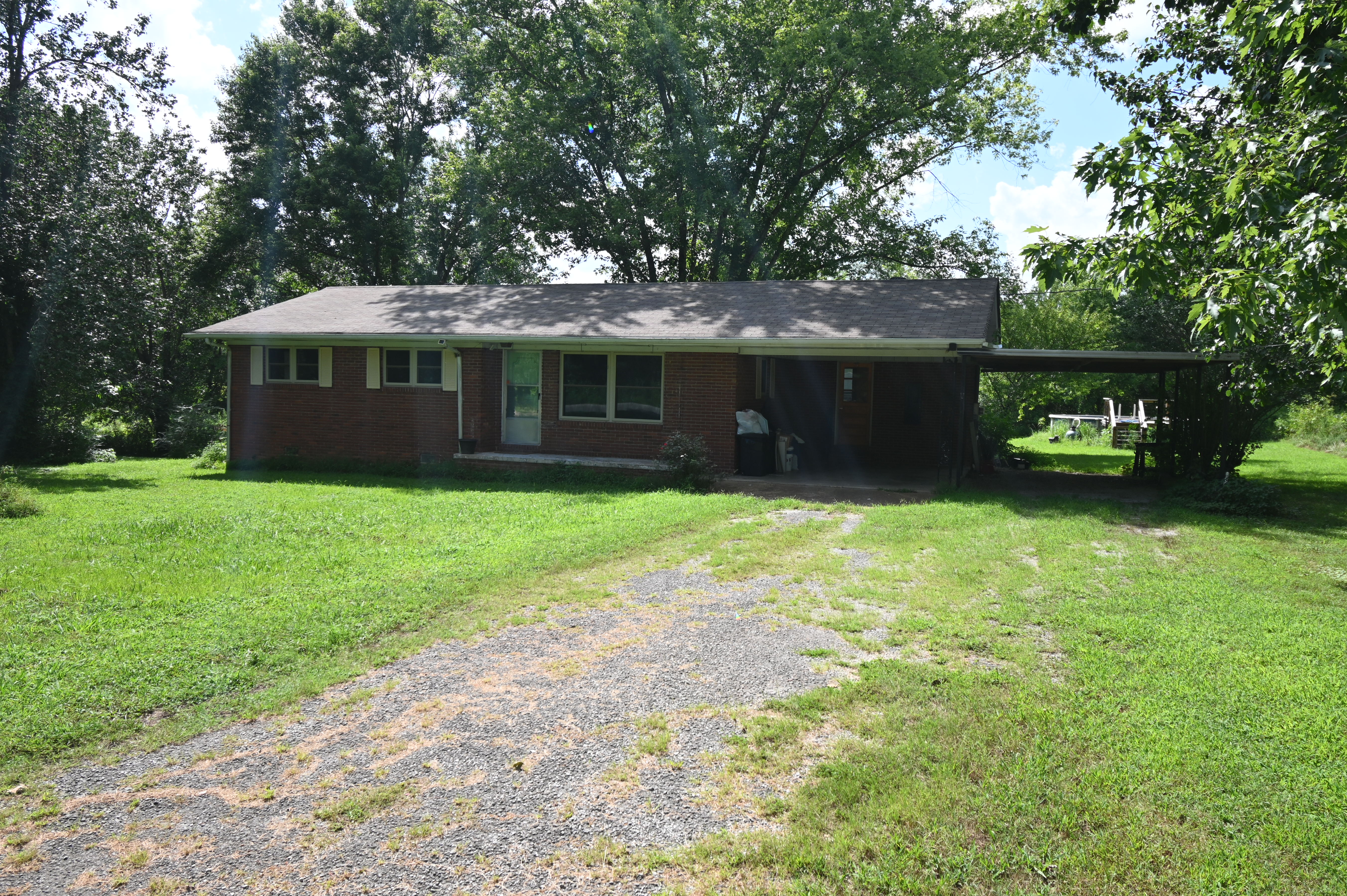 564 Horseshoe Bend Rd