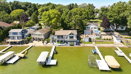 Lakefront Home For Sale in NE Indiana - image 35