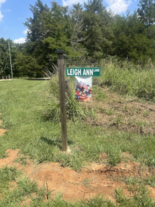 1.25 Acre Riverfront Lot in Gated Prairie Bluff Subdivision - image 4