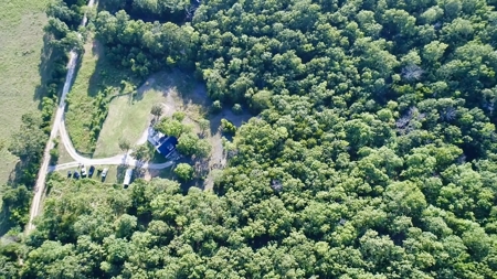 Remodeled Country Home Near Green Forest Arkansas - image 44