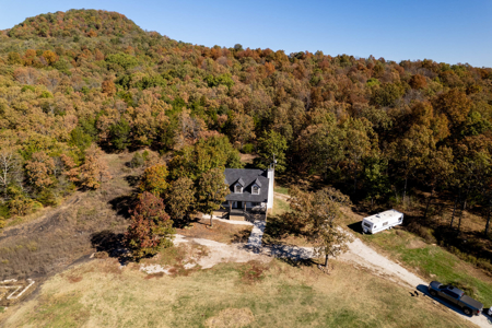 Remodeled Country Home Near Green Forest Arkansas - image 34